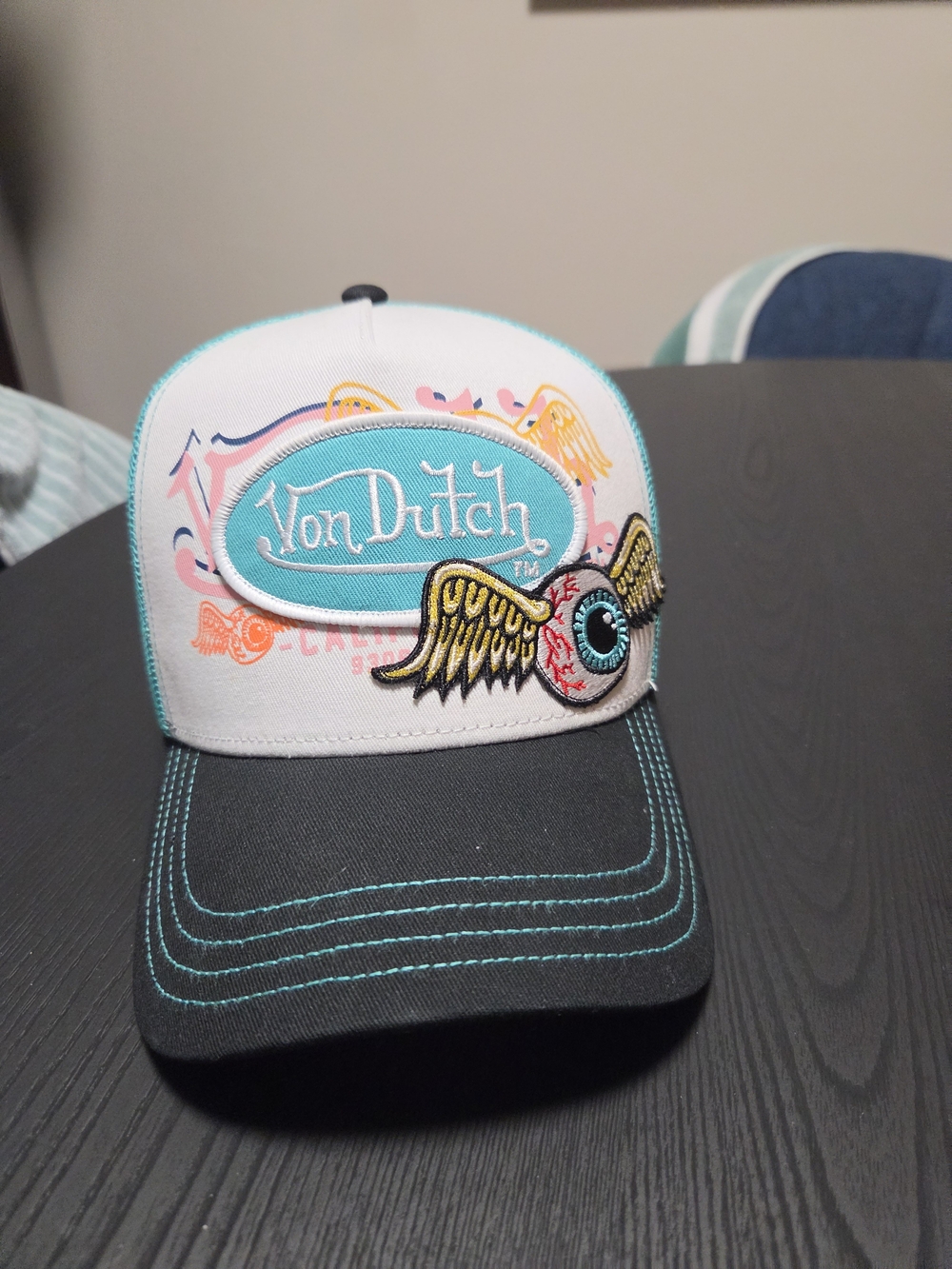 Von Dutch PAT GRE White, Green and Black Trucker Hat, NWOT